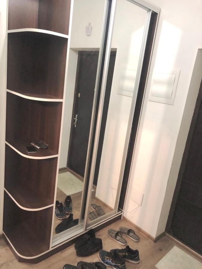 Жд Вокзал Пр Победы 67-В Метро Нивки Парк Шулявка Apartment Kiev Luaran gambar